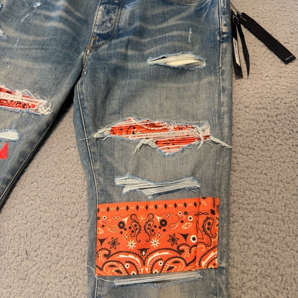 AMIRI Vintage Bandana Artpatch Jeans Clay Indigo 31x34” - Picture 9 of 16